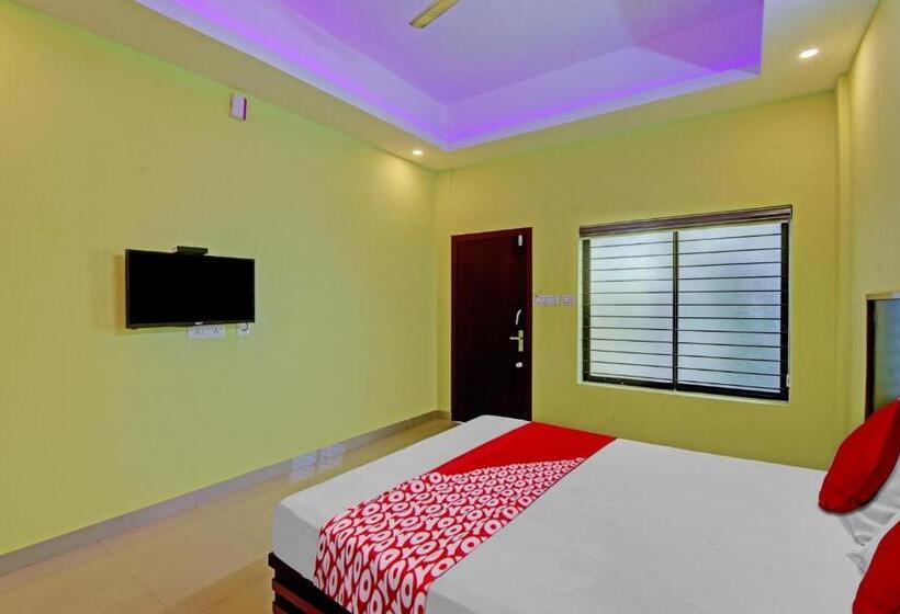 Hotel Oyo Flagship Naval Tower