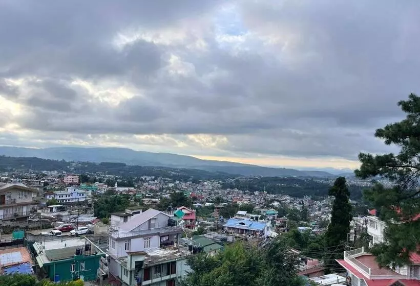 تختخواب و صبحانه Shanti Sojourn