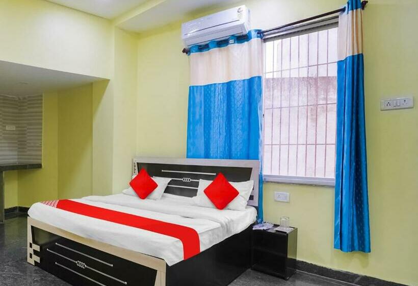 Hotelli Oyo Flagship Jai Shri Krishna