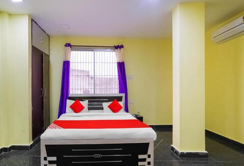 Hotelli Oyo Flagship Jai Shri Krishna