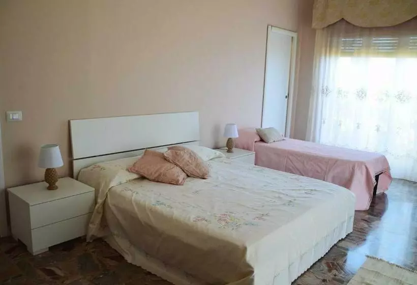 پانسیون Ninfe Delle Aci Apartment