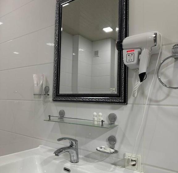 Izza Palace Hotel 150mbs Wifi