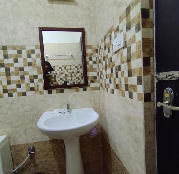 בית מלון כפרי Sviksha Inn