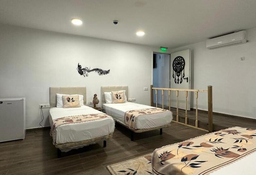 هتل Vilador Beach