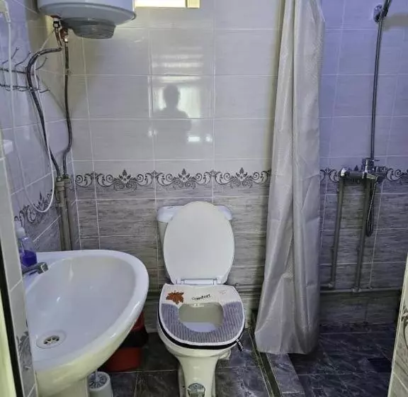 پانسیون Archa Guest House