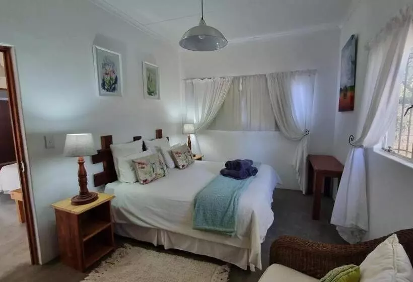 Majatalo Botuin Cottages