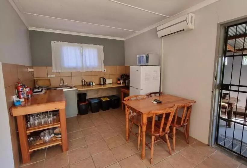 Majatalo Botuin Cottages