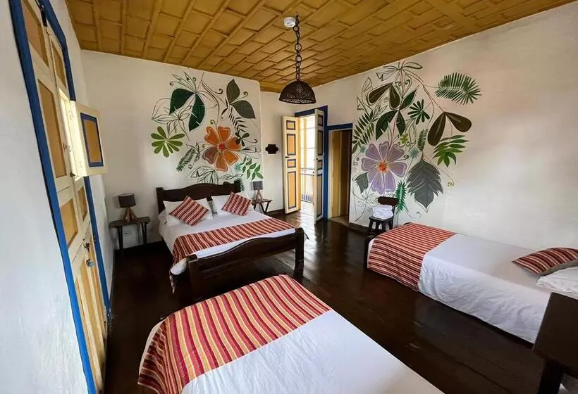 ユースホステル Hostal Ciudad De Segorbe