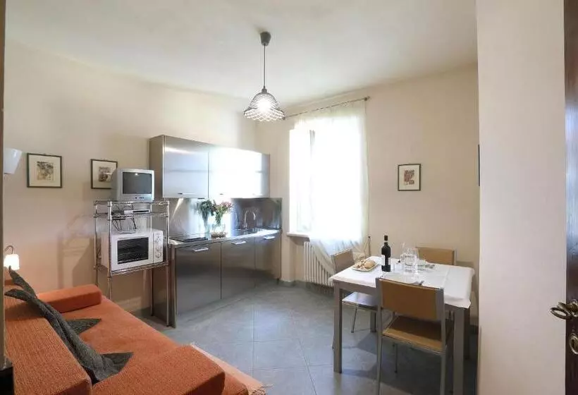 تختخواب و صبحانه Locanda Dell' Orso Bevitore