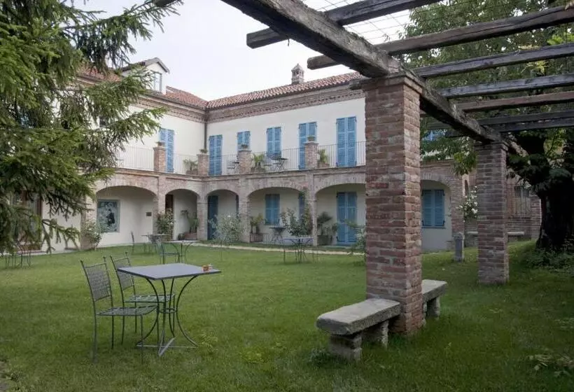 تختخواب و صبحانه Locanda Dell' Orso Bevitore