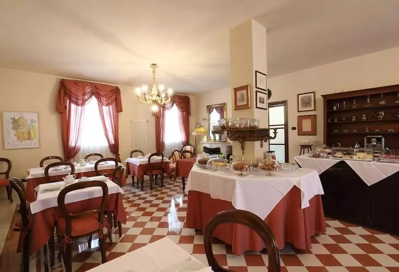 تختخواب و صبحانه Locanda Dell' Orso Bevitore