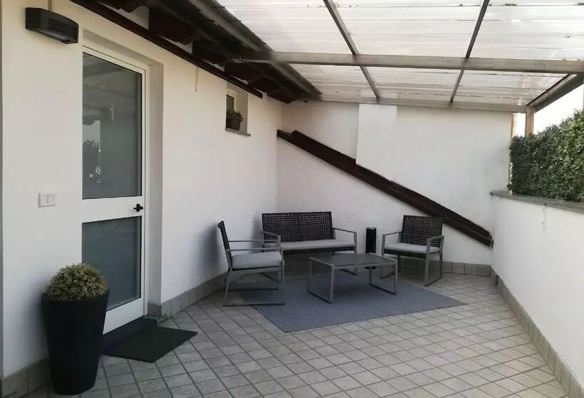 Bert Hotel