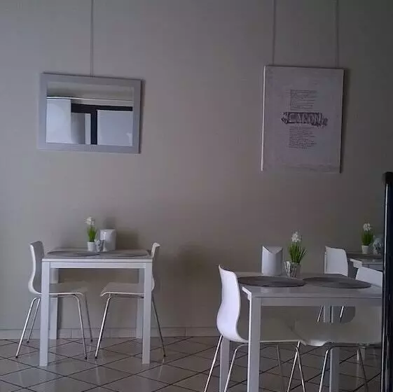 Bert Hotel