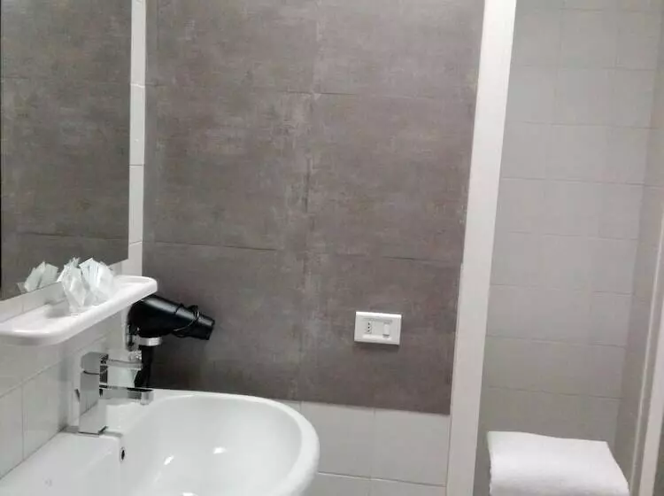 Bert Hotel