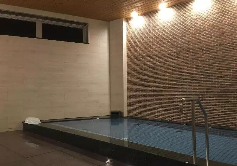 Hotelli Aston Plaza Himeji