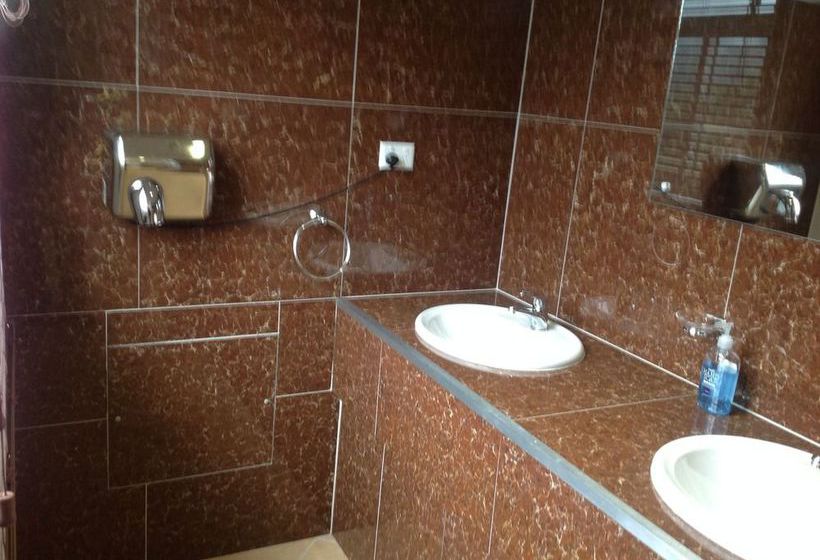 בית מלון כפרי Derwent Valley Resort