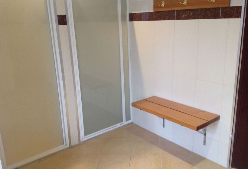 בית מלון כפרי Derwent Valley Resort