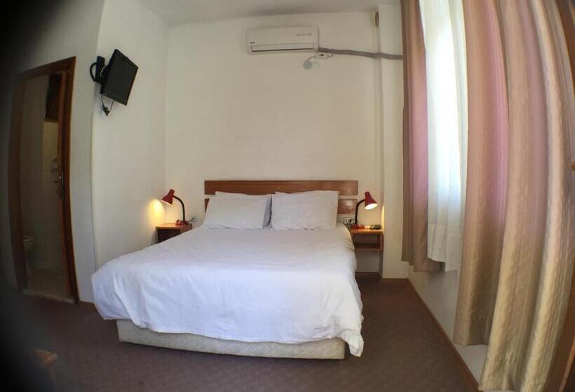 בית מלון כפרי Efes