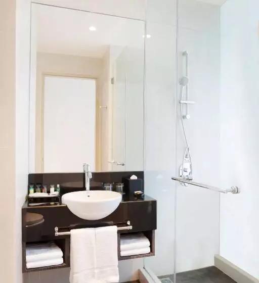ホテル Four Points By Sheraton Jakarta Thamrin