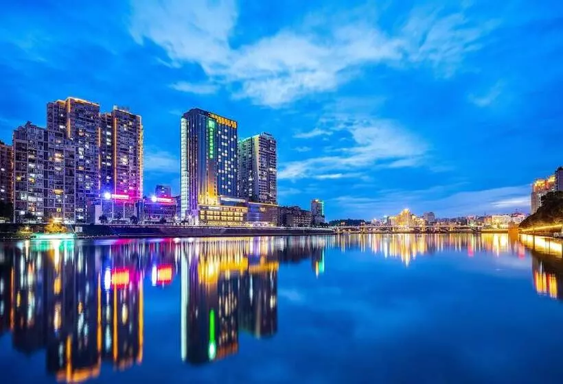 ホテル Holiday Inn Neijiang Riverside, An Ihg