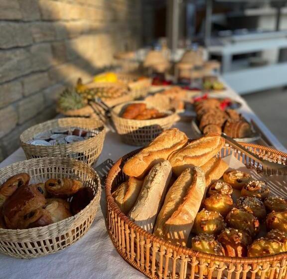 فندق La Bastide Des Salins