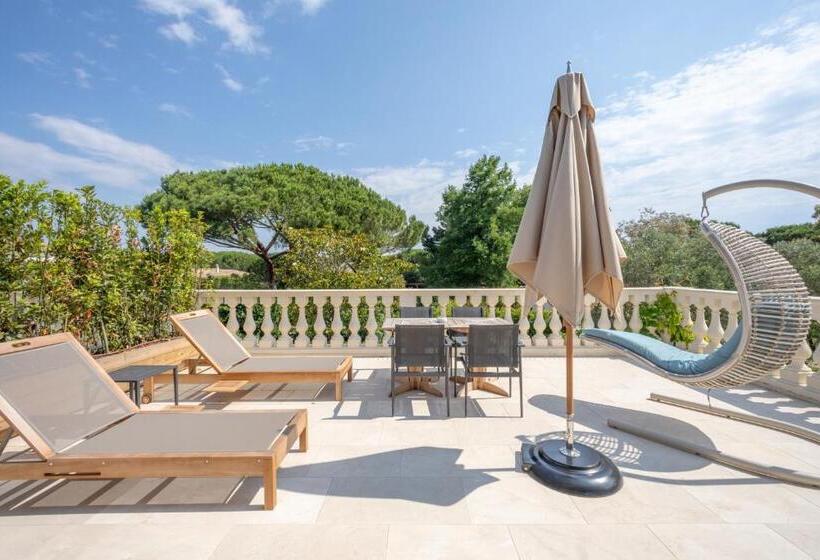 فندق La Bastide Des Salins