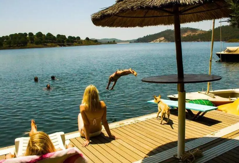 Hotelli Paradise In Portugal