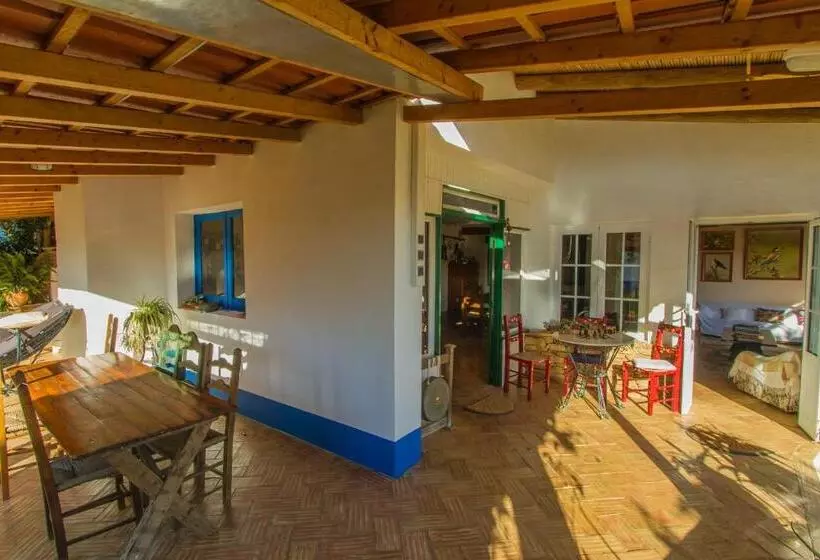Hotelli Paradise In Portugal