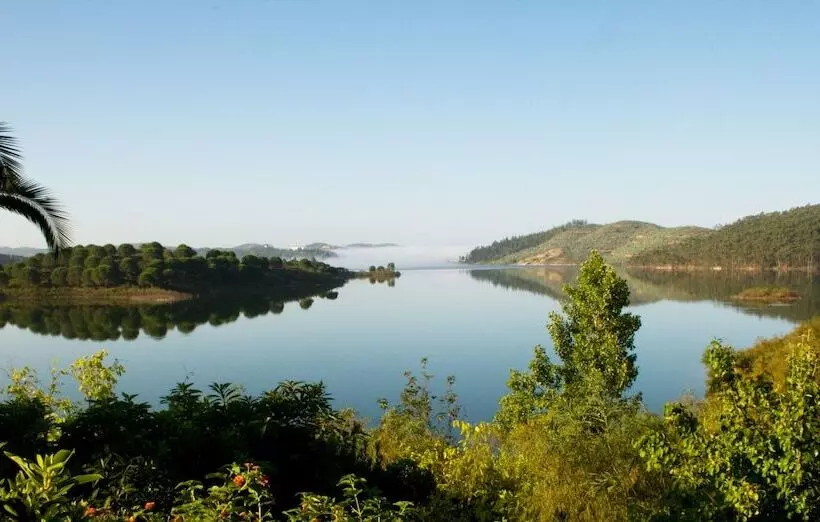 Hotelli Paradise In Portugal