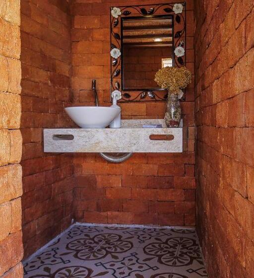 فندق Pousada Villa Valentina