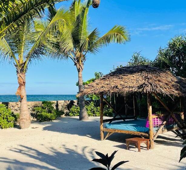 בית מלון כפרי Samaki Lodge