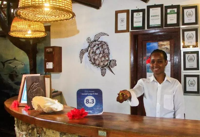 ホテル Samaki Lodge