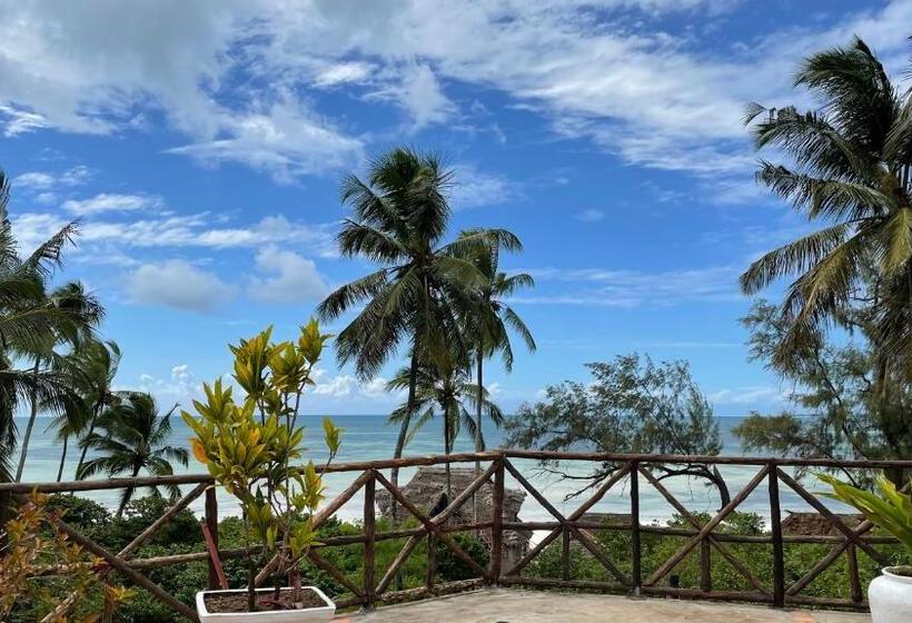 בית מלון כפרי Samaki Lodge