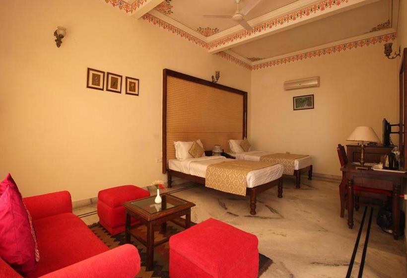 호텔 The Birder S Inn