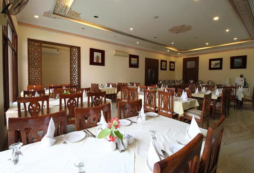 호텔 The Birder S Inn