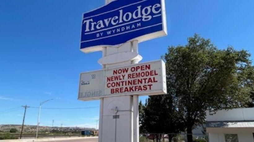 בית מלון כפרי Travelodge by Wyndham Gallup