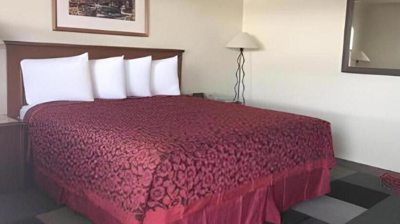 בית מלון כפרי Travelodge by Wyndham Gallup