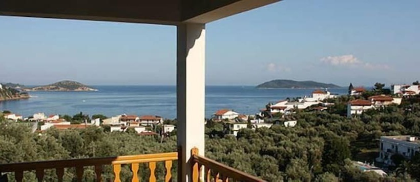 בית מלון כפרי Villa Meroulas