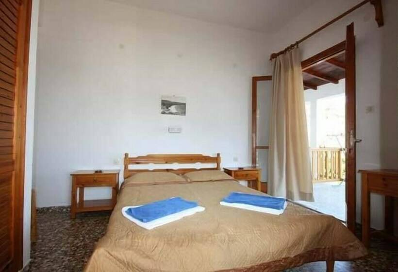 בית מלון כפרי Villa Meroulas