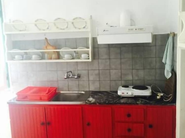 בית מלון כפרי Villa Meroulas