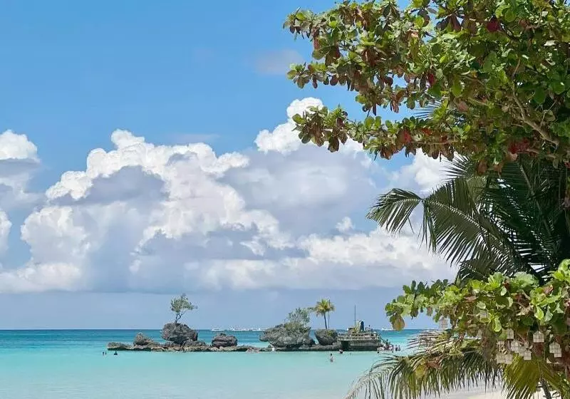 ホテル Wander Inn Boracay