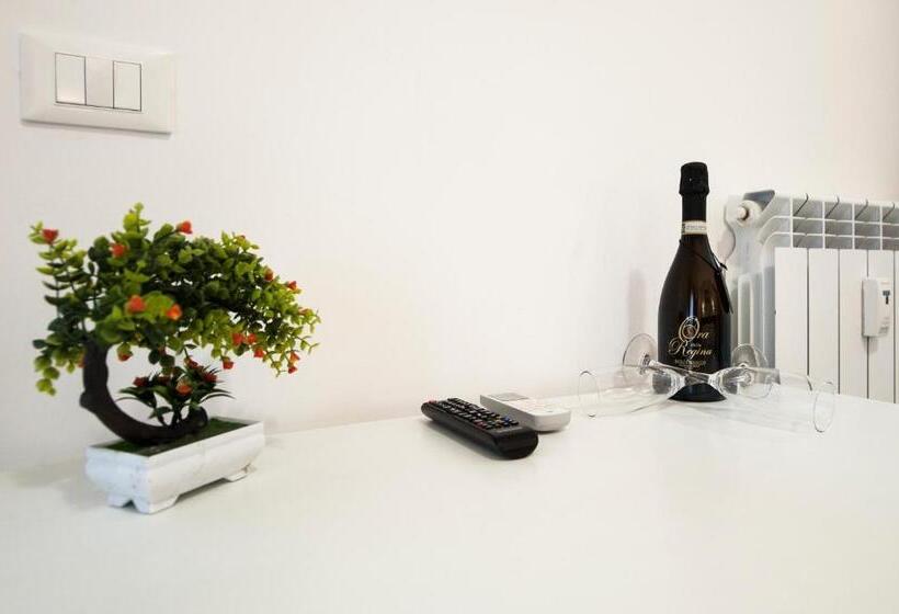 Tiburtina Inn Guest House