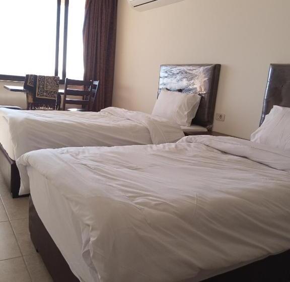 Al Ghadeer Hotel الغدير للشقق الفندقيه