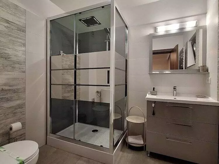 تختخواب و صبحانه Trend