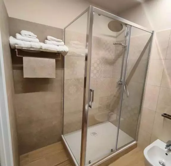 ペンション Chiarina Rooms