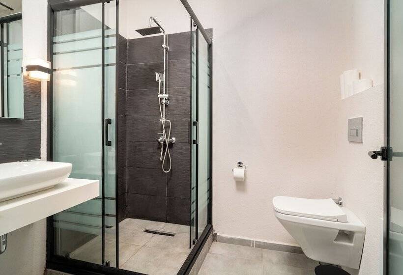 Urban Quarters   Büklü Han