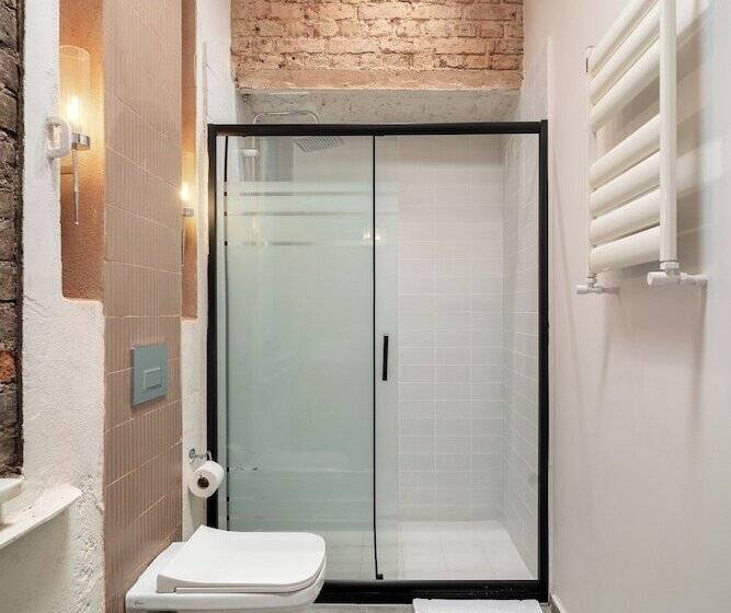 Urban Quarters   Büklü Han