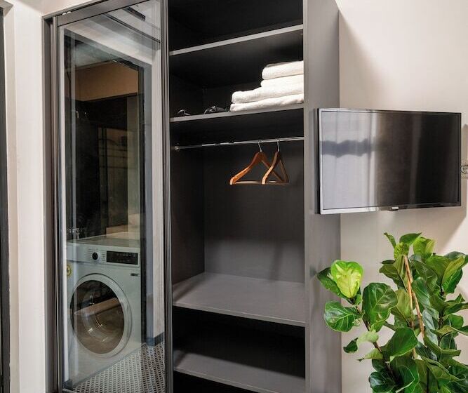 Urban Quarters   Büklü Han