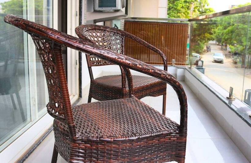 Ava Hotels And Corporate Suites