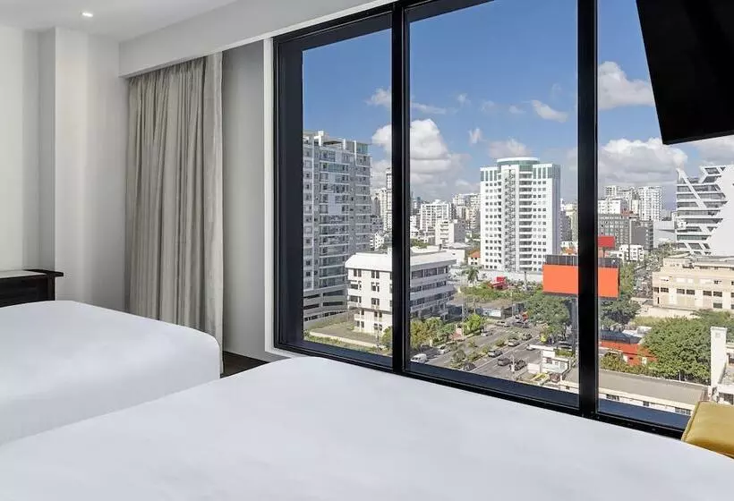 هتل Aloft Santo Domingo Piantini
